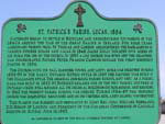Plaque située devant l’église catholique St. Patrick, Biddulph, 2005