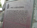 Plaque de la Commission des lieux et monuments historiques du Canada pr�s de Fort Alexandria (anglais)
