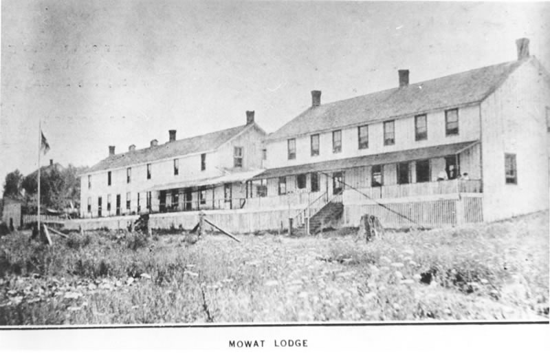 Mowat Lodge