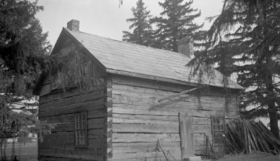 [ Loghouse on Concession 12, Biddulph, This home is similar to the house the Donnellys lived in when they were murdered in 1880. , Unknown, University of Western Ontario Archives B5319, File 3 ]