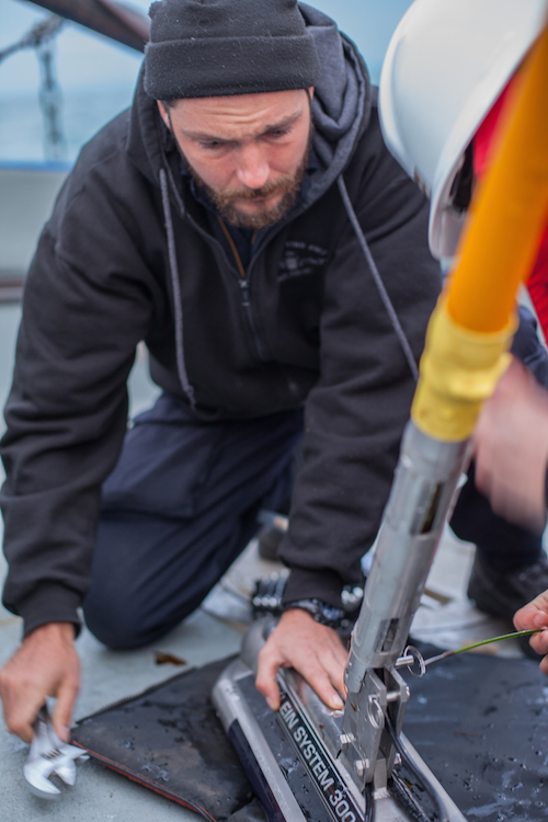 Yves Bernard Helps Ryan Harris Set Up the Klein 3000 Towfish