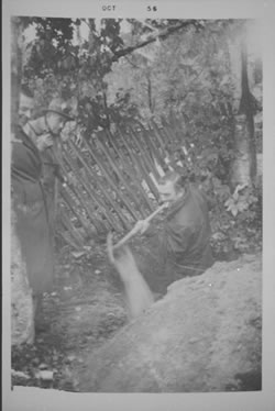 [ Leonard Gibson digging at Mowat cemetery site ]