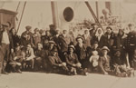 Une délégation de Doukhobors indépendants en route vers l’URSS, un très petit nombre d’entre eux étant des Doukhobors canadiens qui retournent vivre en Russie
